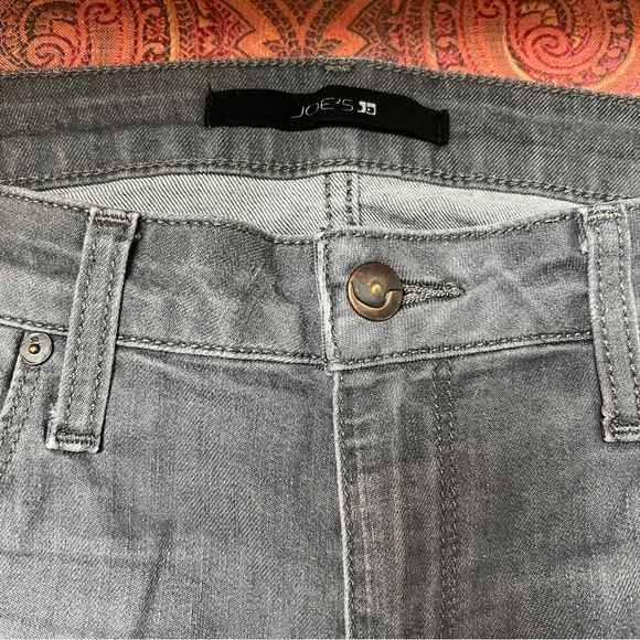 Joe's Grey Denim Jeans - Marta. W28 cut ankle - Picture 2 of 7